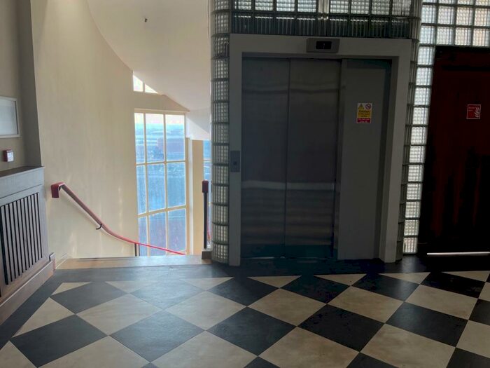 1 Bedroom Flat To Rent In St. Sepulchre Gate, Doncaster, DN1