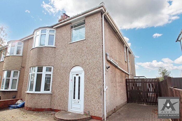 3 Bedroom Semi-Detached House For Sale In Clarkson Ave, BS22