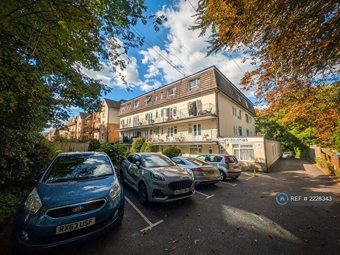 1 Bedroom Flat To Rent In Pinelands, Bournemouth, BH1