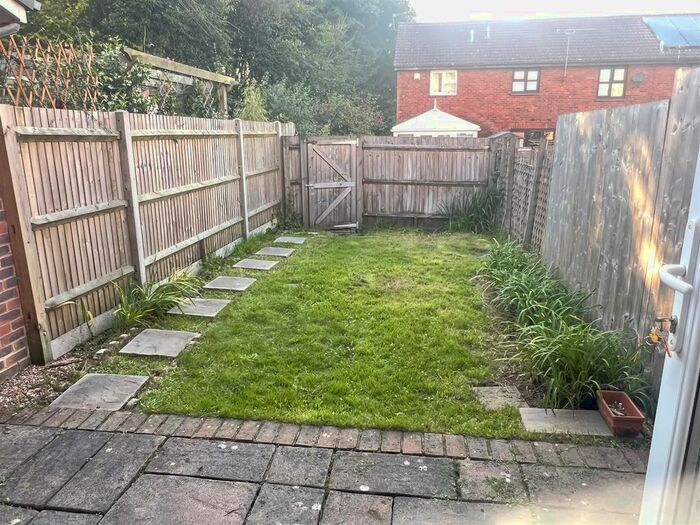 2 Bedroom Property To Rent In St. Sampson Road, Crawley, RH11