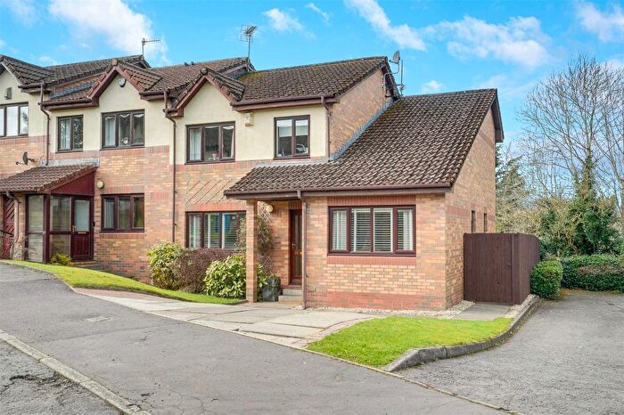 4 Bedroom End Of Terrace House For Sale In The Paddock, Clarkston, Glasgow, G76