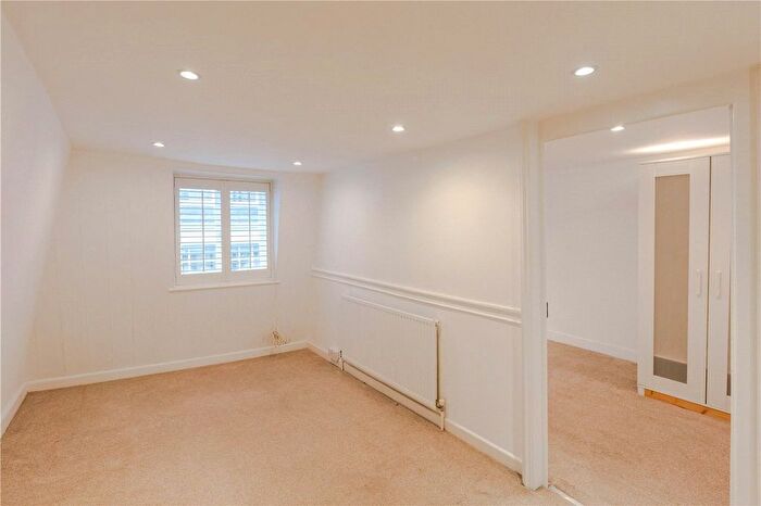1 Bedroom Flat To Rent In Pollen Street, London, W1S