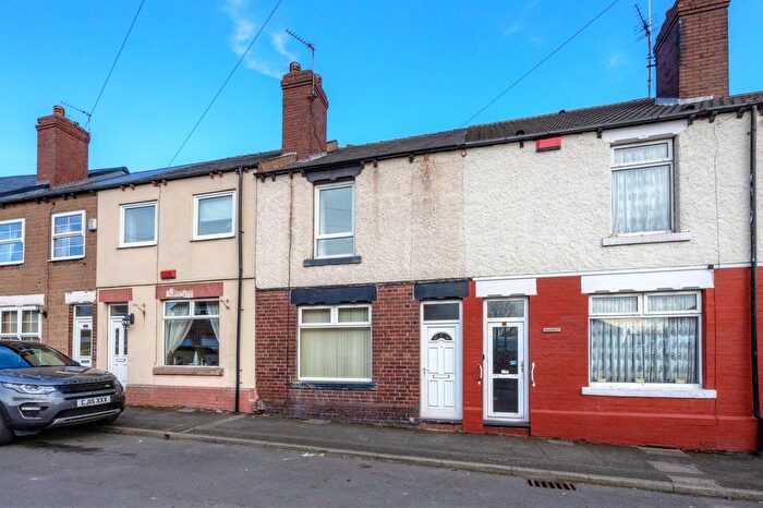 2 Bedroom Terraced House For Sale In Albert Street, Cudworth, Barnsley, S72