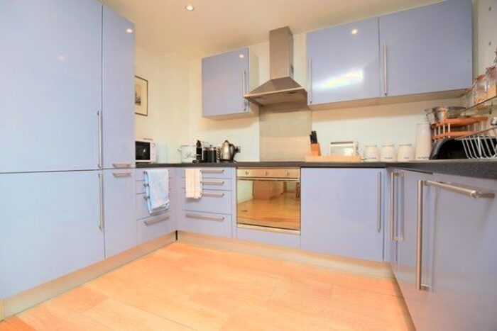 2 Bedroom Flat To Rent In Draymans Court, Sheffield, S11