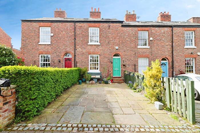3 Bedroom Terraced House For Sale In Wellington Place, Altrincham, WA14