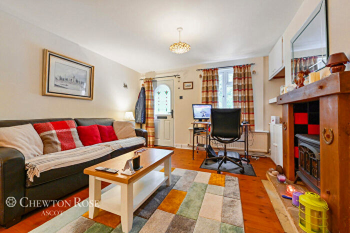 2 Bedroom Semi-Detached House For Sale In Station Road, Ascot, SL5