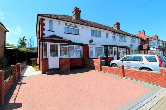 2 Bedroom Semi-Detached House To Rent In Dale Avenue, Edgware, Middlesex, HA8