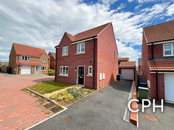 4 Bedroom Detached House For Sale In Fox Way, Eastfield, YO11
