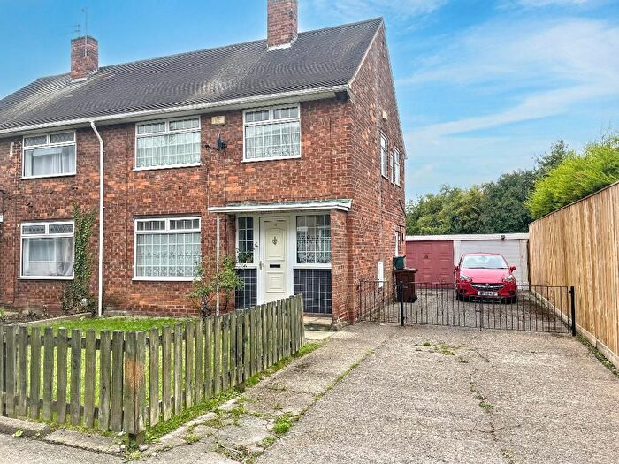 3 Bedroom Semi-Detached House For Sale In The Newlands, Cottingham Road, Hull, HU5