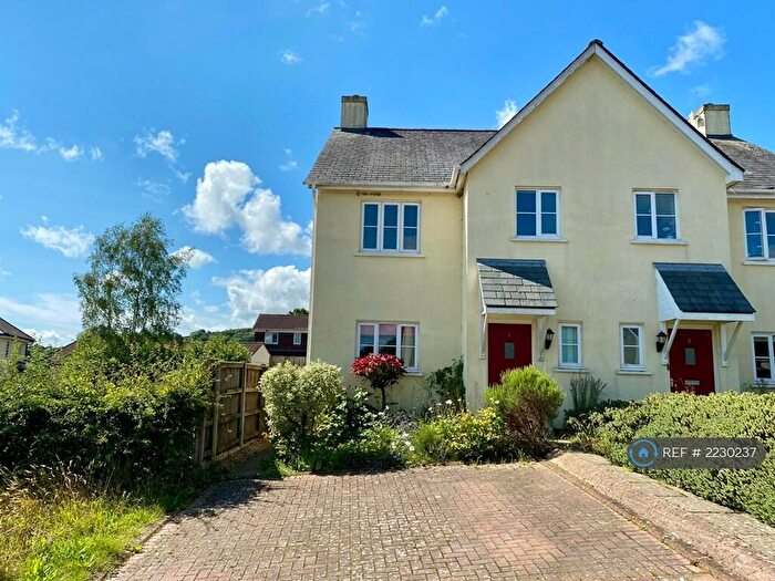 3 Bedroom Semi-Detached House To Rent In Caversham Close, Christow, Exeter, EX6