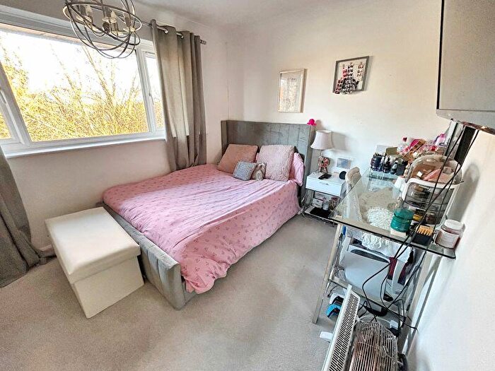 4 Bedroom Detached House For Sale In Middlestone Close, Gorleston, Great Yarmouth, NR31