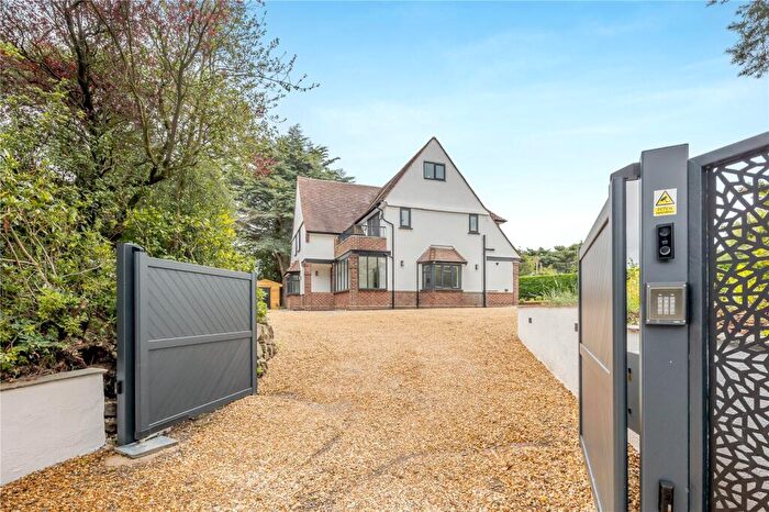 5 Bedroom Detached House For Sale In Chester Road, Marford, Wrexham, LL12