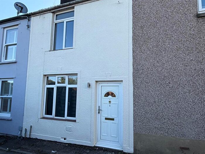 2 Bedroom Terraced House To Rent In Myrtle Place, Chepstow, NP16