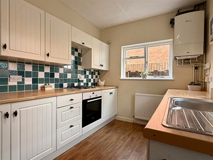 2 Bedroom End Of Terrace House For Sale In Stanhope Street, Hereford, HR4
