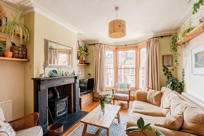 4 Bedroom Terraced House For Sale In Cotswold Road, Windmill Hill, Bristol, BS3