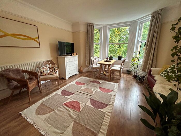 2 Bedroom Property To Rent In Ullet Road, Liverpool, L17