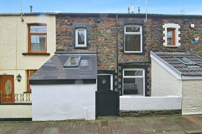 3 Bedroom Terraced House For Sale In Woodfield Terrace, Porth, CF39