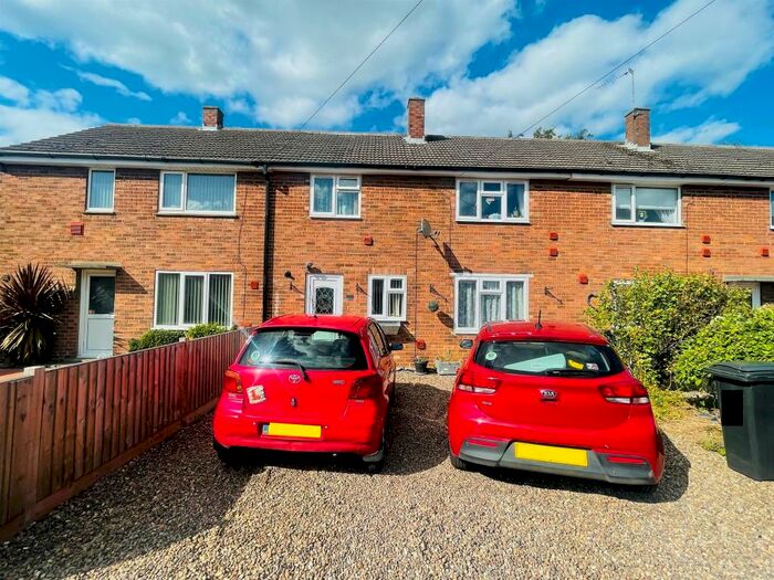 3 Bedroom Terraced House For Sale In Mitchell Road, Coningsby, Lincoln, LN4