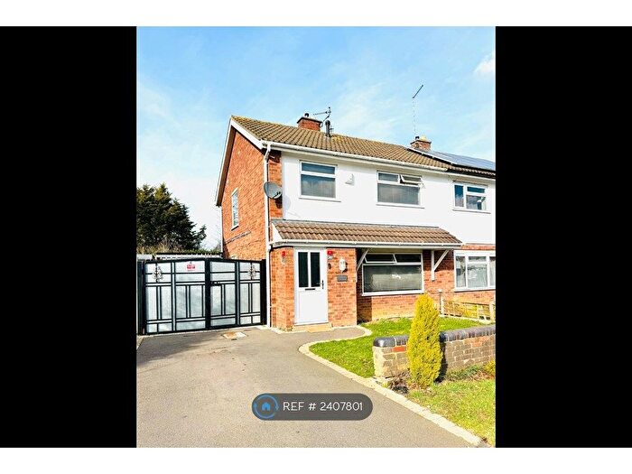 3 Bedroom Semi-Detached House To Rent In Atherstone Avenue, Peterborough, PE3