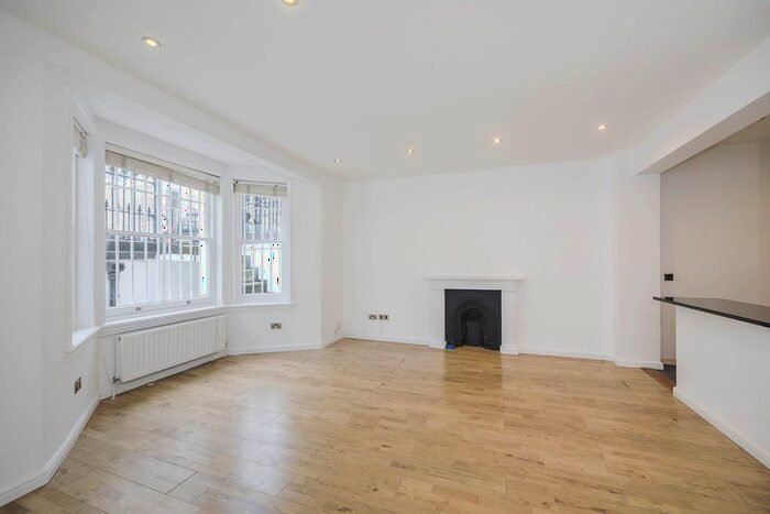 2 Bedroom Flat To Rent In Coleherne Road, Chelsea, SW10