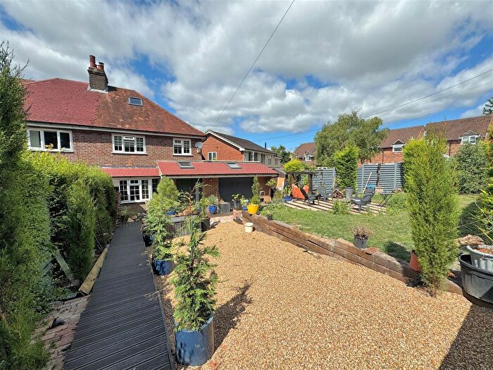 3 Bedroom Semi-Detached House To Rent In Tring Road, Wendover, Aylesbury, HP22