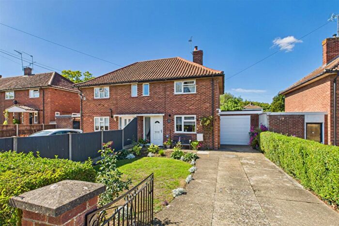 2 Bedroom Semi Detached House For Sale In Bury Road, Thetford, IP24