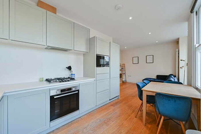 2 Bedroom Flat To Rent In Elwood Street, Highbury, London, N5