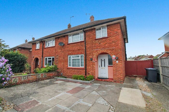 3 Bedroom Semi-Detached House To Rent In Upper College Ride, Camberley, Surrey, GU15