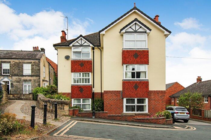 2 Bedroom Apartment For Sale In Berrys Avenue, Knaresborough, North Yorkshire, HG5