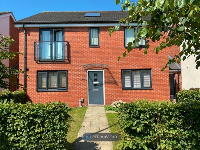 4 Bedroom Detached House To Rent In Brewill Grove, Nottingham, NG11