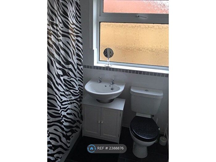2 Bedroom Bungalow To Rent In Wyebank Road, Tutshill, Chepstow, NP16