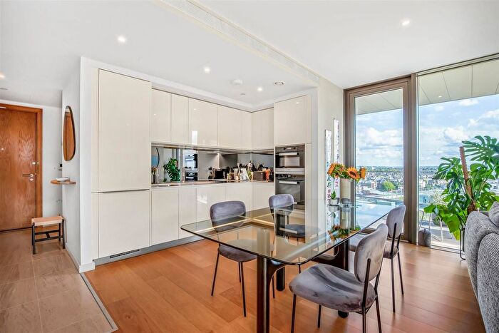 2 Bedroom Flat To Rent In Eastfields Avenue, Wandsworth, SW18