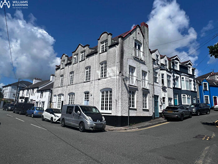 4 Bedroom Block Of Apartments For Sale In St. Georges Road, Menai Bridge, Anglesey, LL59
