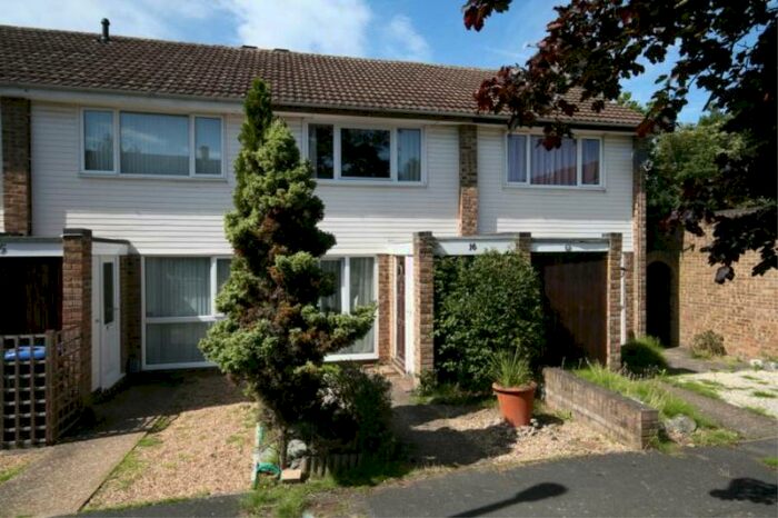 2 Bedroom Terraced House To Rent In St Johns, Woking, Surrey, GU21