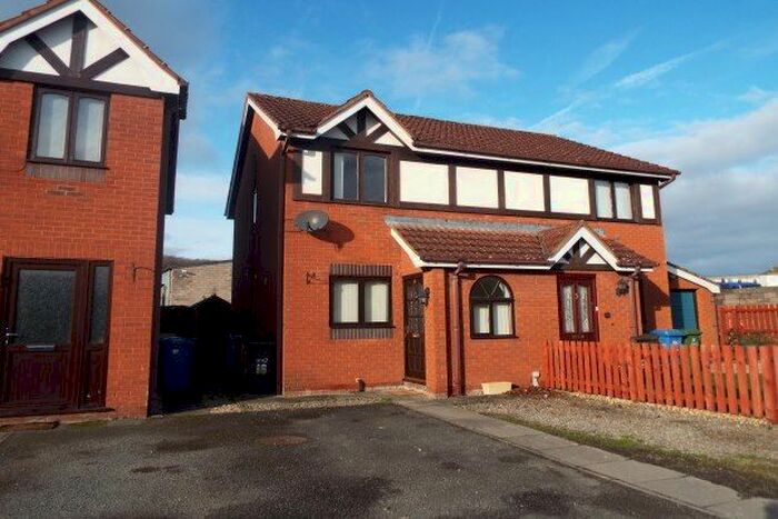 2 Bedroom Property To Rent In Y Gerddi, Denbigh LL16