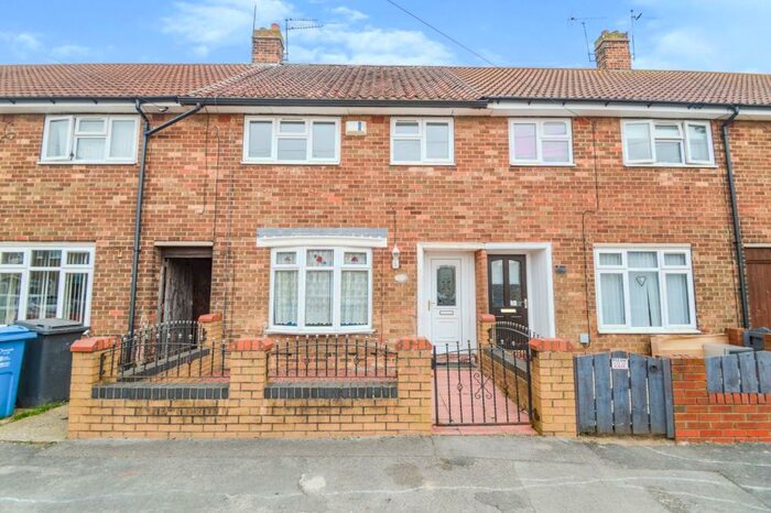 3 Bedroom Terraced House To Rent In Wexford Avenue, Greatfield, Hull, HU9