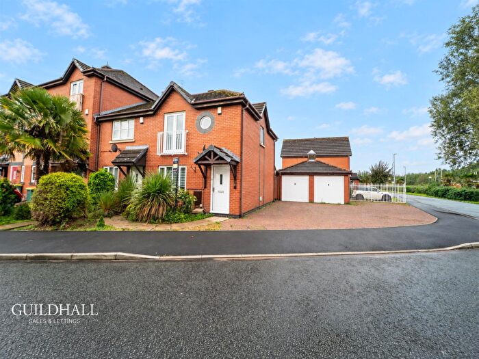 3 Bedroom Mews For Sale In Maritime Way, Ashton, PR2