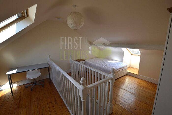 4 Bedroom Terraced House To Rent In Lytton Road, Clarendon Park, LE2