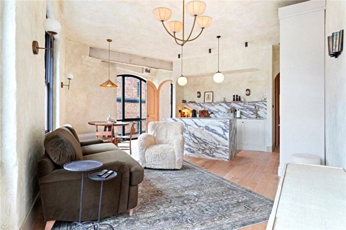 1 Bedroom Apartment To Rent In Phipp Street, London, EC2A