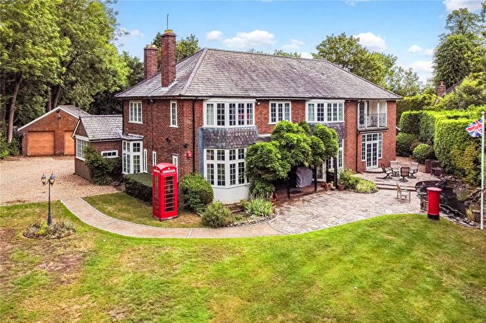 6 Bedroom Detached House For Sale In The Drive, Rickmansworth, Hertfordshire, WD3