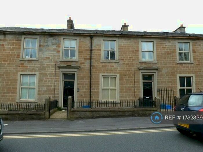 1 Bedroom Flat To Rent In Westgate, Burnley, BB11