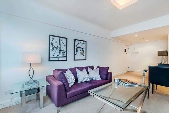 1 Bedroom Flat To Rent In Pelham Court, Fulham Road, South Kensington, SW3