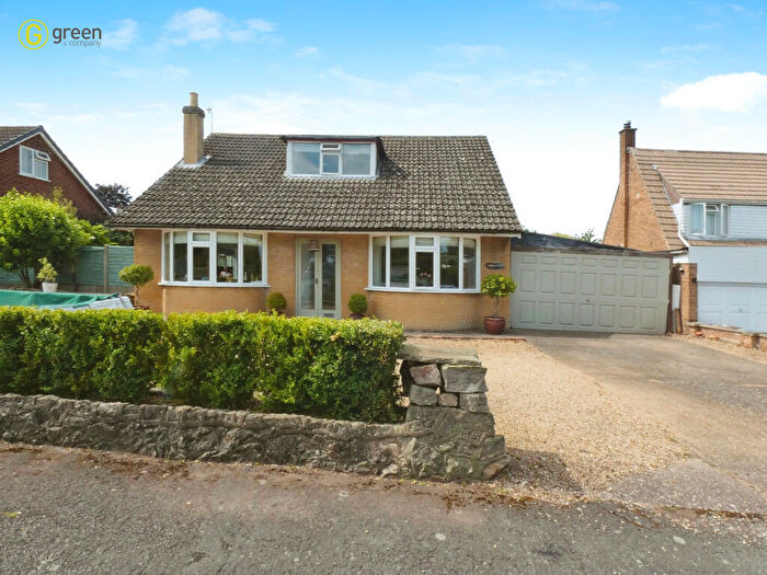 4 Bedroom Bungalow For Sale In Chestnut Lane, Clifton Campville, B79