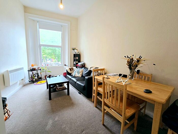 1 Bedroom Flat To Rent In Camden Road, Camden, NW1