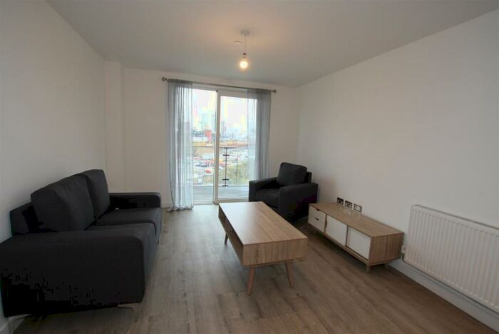 2 Bedroom Apartment To Rent In Middlewood Locks, Lockgate Sq, M5
