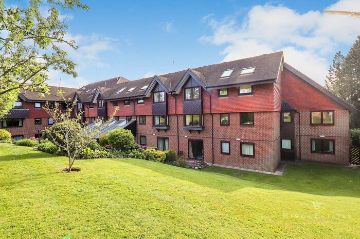 1 Bedroom Flat To Rent In Sandhurst Road, Tunbridge Wells, TN2