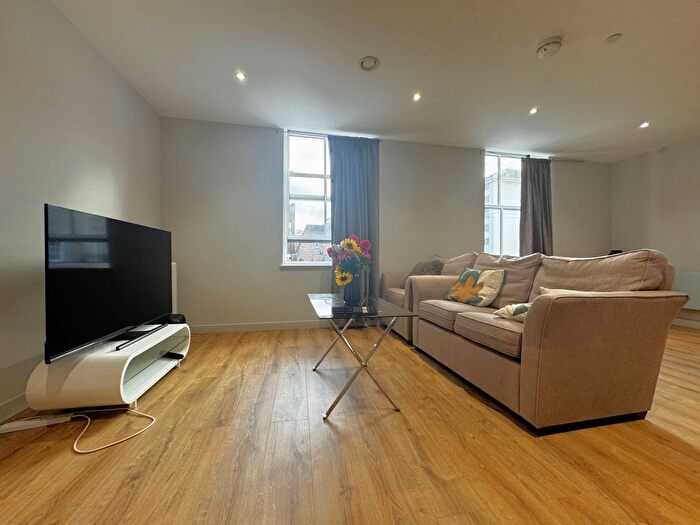 2 Bedroom Flat To Rent In Calverley Road, Tunbridge Wells, TN1