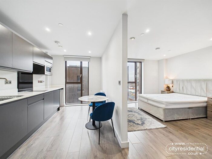 Studio To Rent In Crump Street, Liverpool, L1