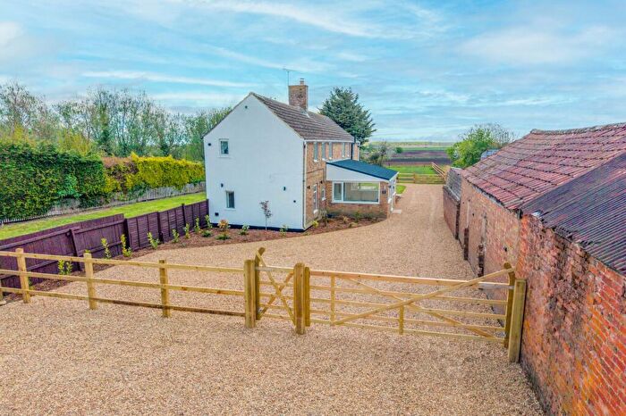 4 Bedroom Detached House For Sale In Main Street, Yaxley, PE7