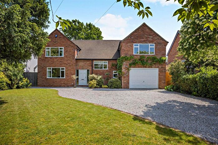 5 Bedroom Detached House For Sale In Painswick Road, Cheltenham, Gloucestershire, GL50